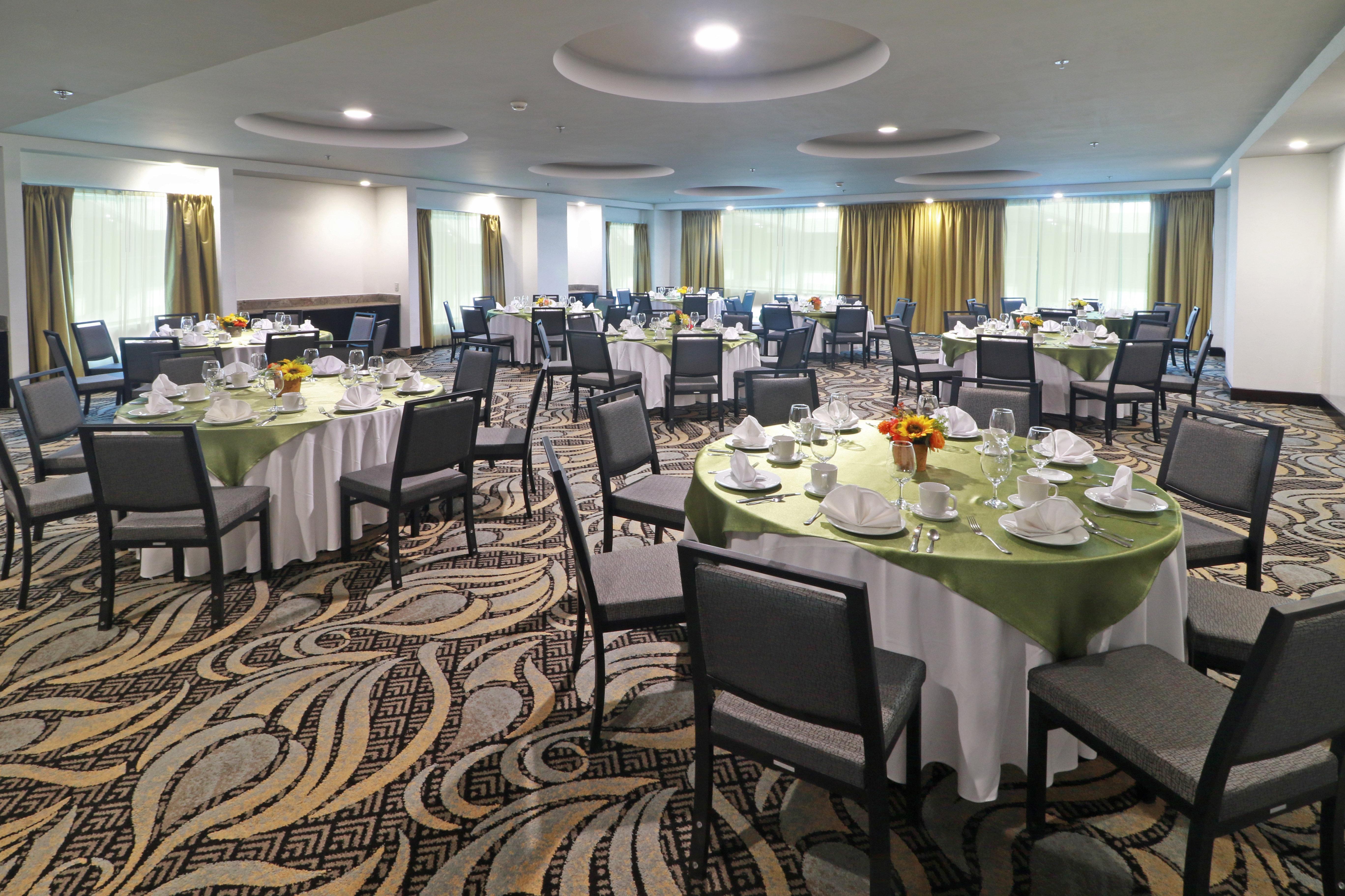 Holiday Inn Queretaro Zona Krystal By Ihg Екстер'єр фото