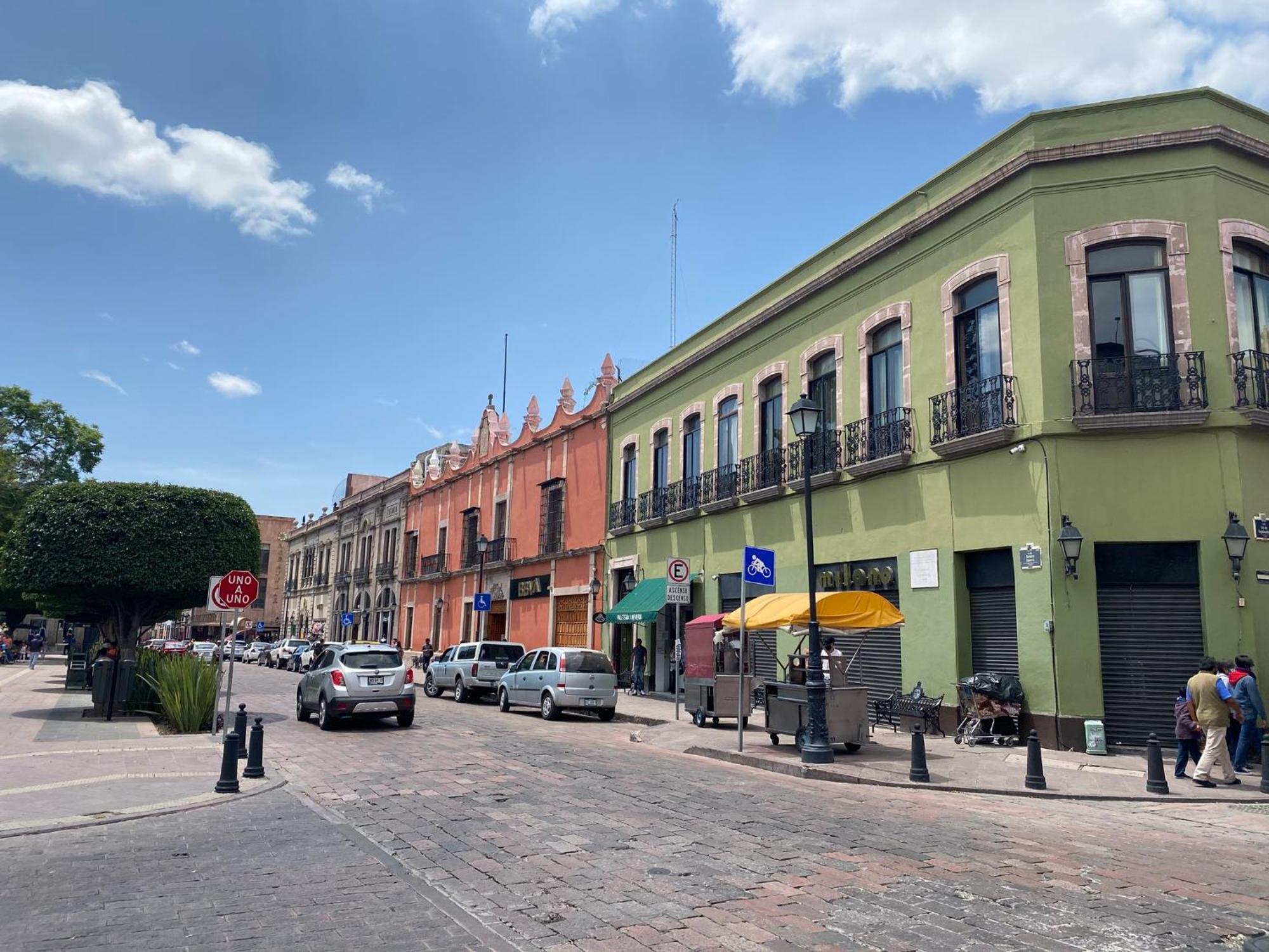 Holiday Inn Queretaro Zona Krystal By Ihg Екстер'єр фото